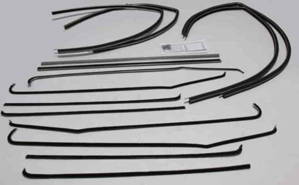 Auto City Classic - 1955-1957 Chevrolet / Pontiac  2 Door Sedan Weatherstrip Fuzzy Kit FZ55572S-A