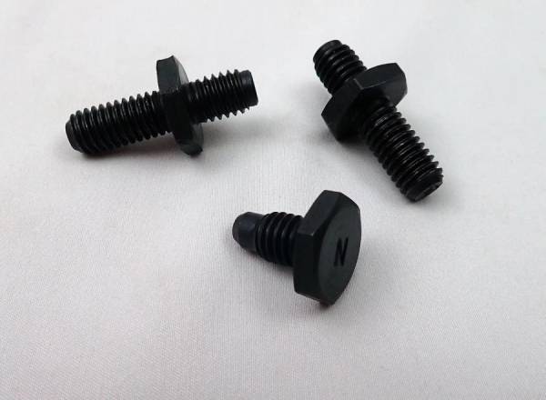 Auto City Classic - 1962-2002 GM and Mopar Power Steering Pump Black Stud and Bolt Kit 437:1253573
