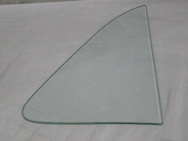 Auto City Classic - 1946-1948 Chrysler / Dodge 4 Door Sedan Rear Vent Glass V2584S