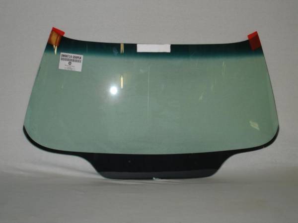 Auto City Classic - 1968-1972 Chevrolet Corvette Convertible and Coupe Windshield W714