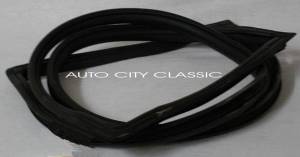 1957-1960 Ford Cab Standard Back Glass Gasket- Small B1015TG