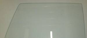 1968-1969 Ford Ranchero Right Door Glass D3922