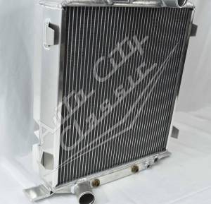 Auto City Classic - 1932 Ford Lo-Boy / Street/ Rat Rod Aluminum Radiator Chopped with Ford Motor SL-188B-AT - Image 4