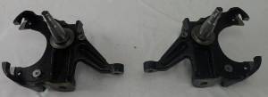 1973-1987 Chevrolet / GMC 2WD Pickup, Suburban and Utility 2 1/2" Square Body Drop Spindles