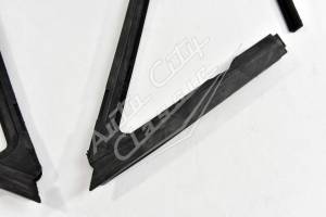 Auto City Classic - 1963-1964 GM Convertible, Hardtop and Sedan Vent Seals - Image 4