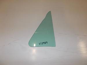 1953-1955 Ford Pickup Closed Cab 81 and Panel Delivery 82 Vent Glass V2989S
