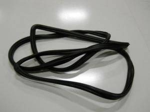 1953-1954 Chevrolet / Pontiac Coupe and Convertible Windshield Gasket W318G