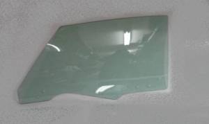 1969 Buick / Chevrolet / Oldsmobile / Pontiac 2 Door Hardtop and Convertible Left Door Glass D4203