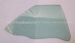 1967-1968 Buick / Chevrolet  / Oldsmobile / Pontiac Convertible Right Quarter Glass Q3776